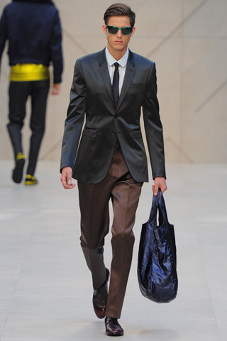 Burberry Prorsum / - 2013